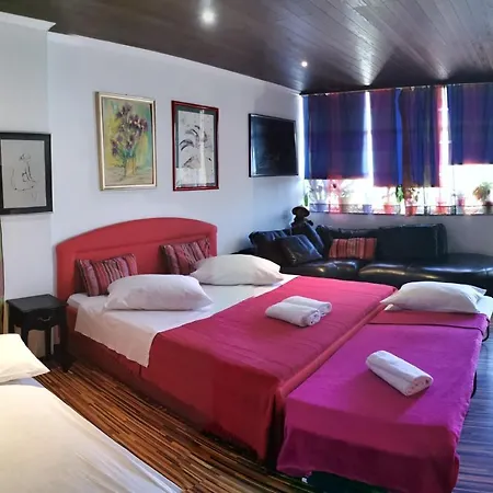 Bose- Luka Sodan Apartment *