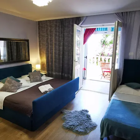 Bose Apartman