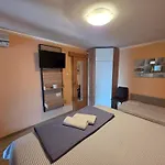 Bose Apartmán